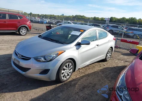 2012 Hyundai Elantra Gls z USA, uszkodzony, nr VIN 5NPDH4AE2CH068285